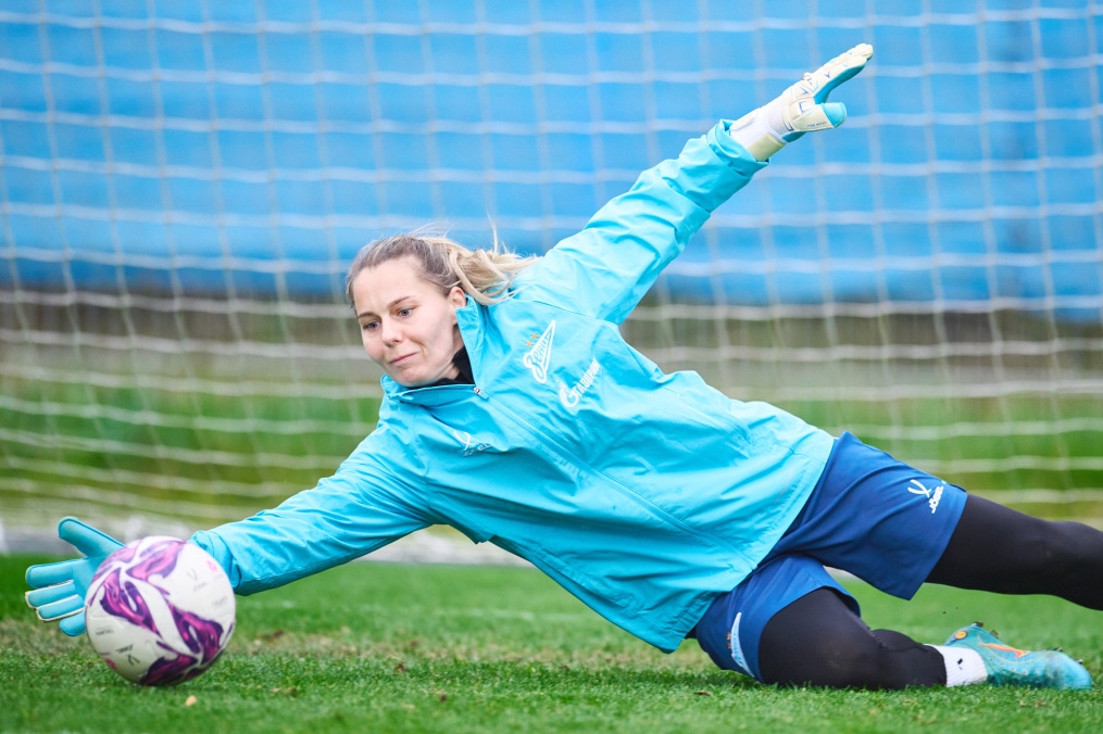 Тренировка женской команды перед финалом Кубка России