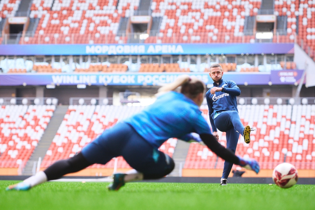 Тренировка женской команды на «Мордовия Арене» перед финалом Winline Кубка России