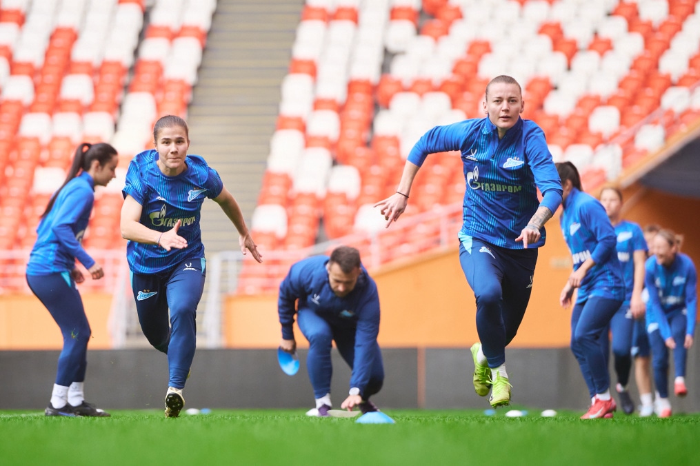 Тренировка женской команды на «Мордовия Арене» перед финалом Winline Кубка России