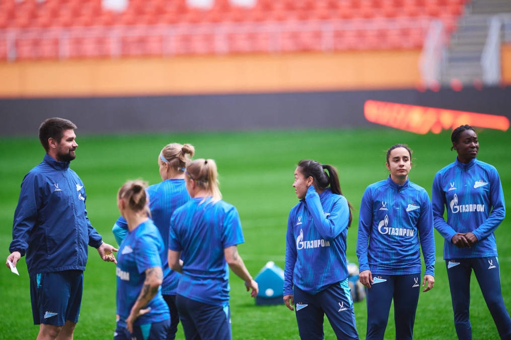 Тренировка женской команды на «Мордовия Арене» перед финалом Winline Кубка России