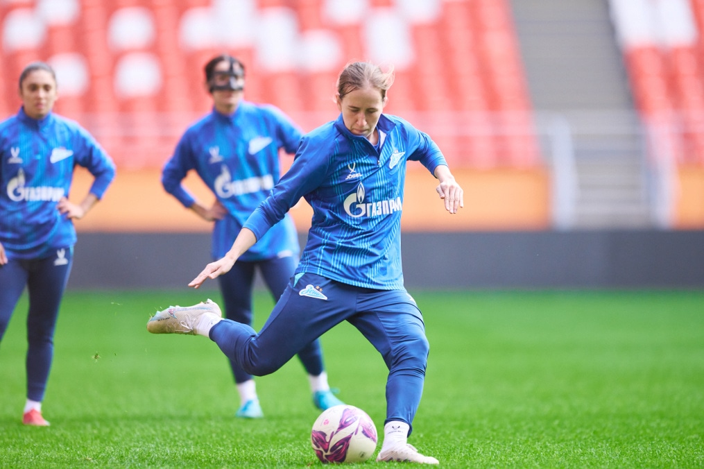 Тренировка женской команды на «Мордовия Арене» перед финалом Winline Кубка России