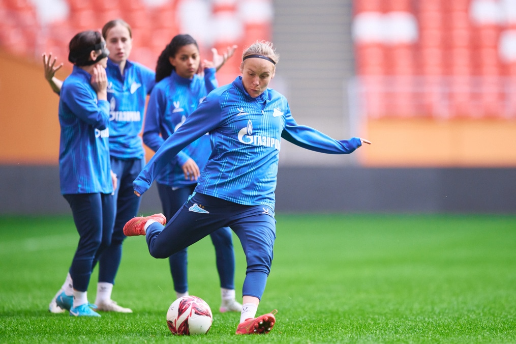 Тренировка женской команды на «Мордовия Арене» перед финалом Winline Кубка России