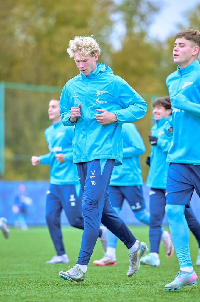 Тренировка «Зенита»-м перед матчем с «Акрон — Академия Коноплева»-м