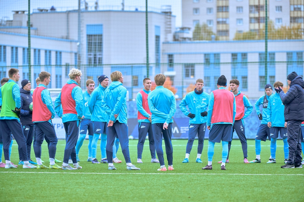 Тренировка «Зенита»-м перед матчем с «Акрон — Академия Коноплева»-м