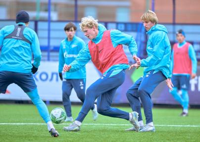 Тренировка «Зенита»-м перед матчем с «Акрон — Академия Коноплева»-м