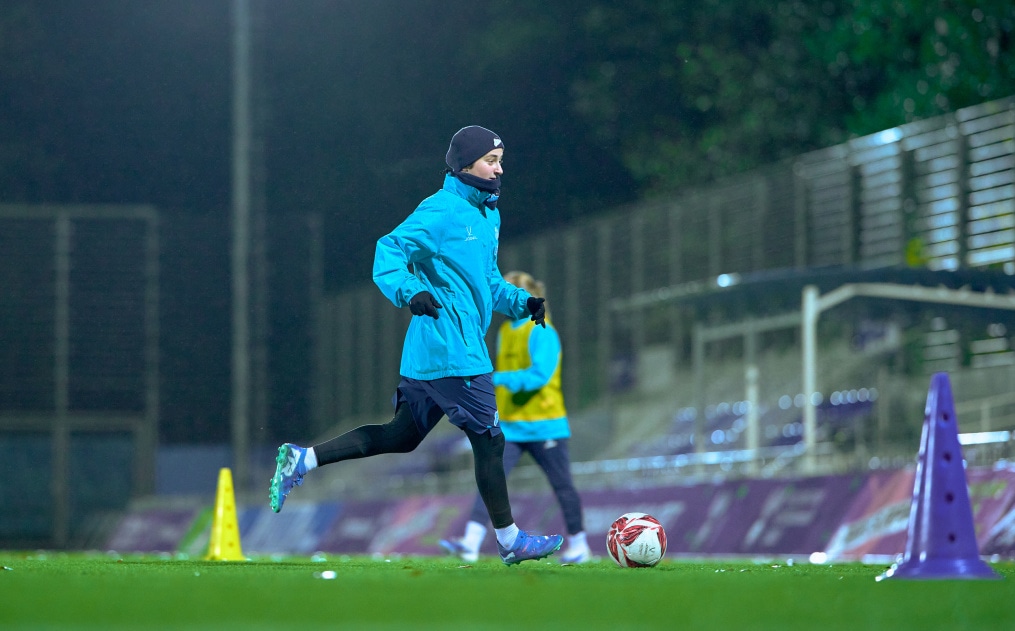 Тренировка женской молодежной команды перед матчем с «Чертаново»-м