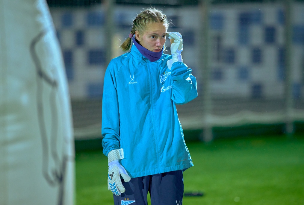 Тренировка женской молодежной команды перед матчем с «Чертаново»-м