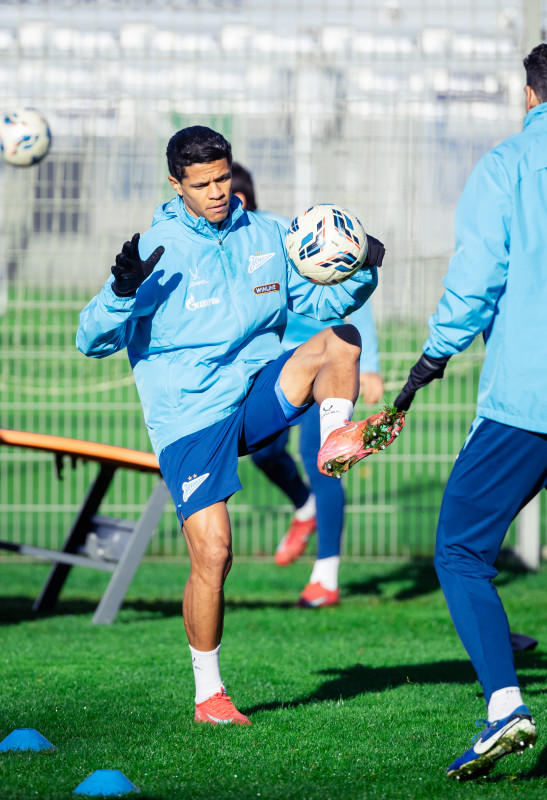 Тренировка основного состава перед матчем с «Сочи»