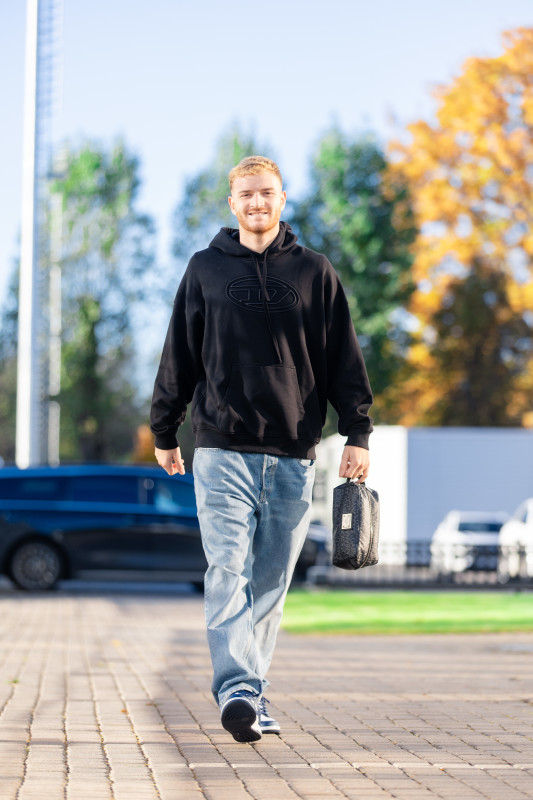 «Зенит. Стиль»: приезд игроков на тренировку перед матчем с «Сочи»