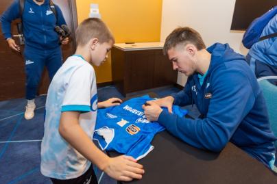 Автограф-сессия для детей школ «Зенит-Чемпионика» в Сочи