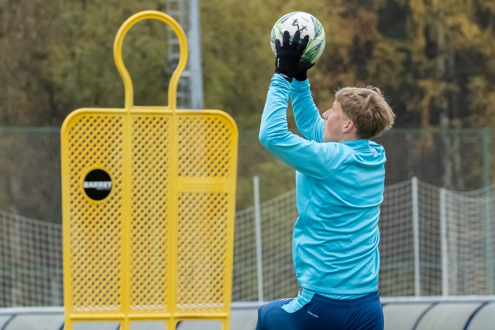 Тренировка «Зенита»-м перед матчем с ЦСКА-М