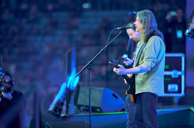 Концерт группы «Чиж и Ко» на главной сцене перед матчем с «Рубином»