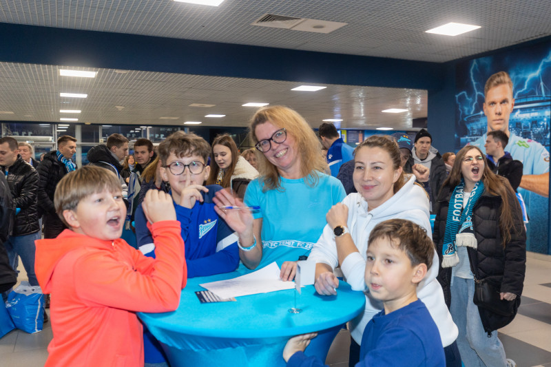 Квиз на фан-променаде перед матчем с «Рубином»