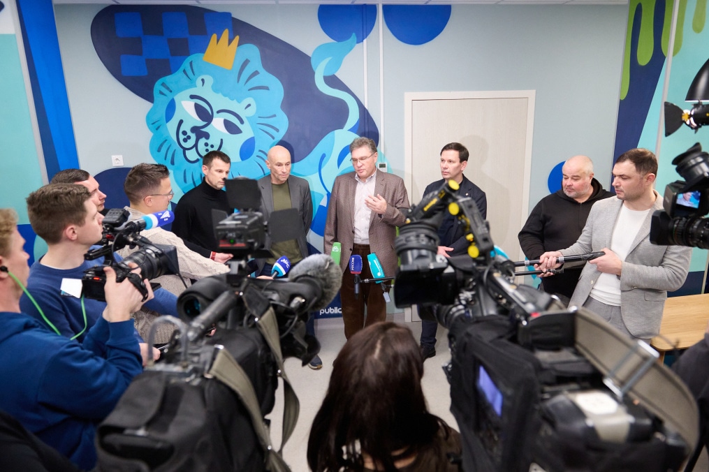 «100 добрых дел»: открытие игровой комнаты в Центре МБИС им. Сергея Березина