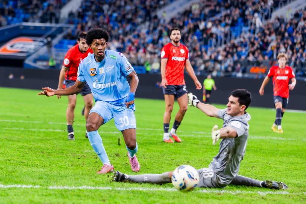 Мир Российская Премьер-Лига 2025/26, «Зенит» — «Акрон»