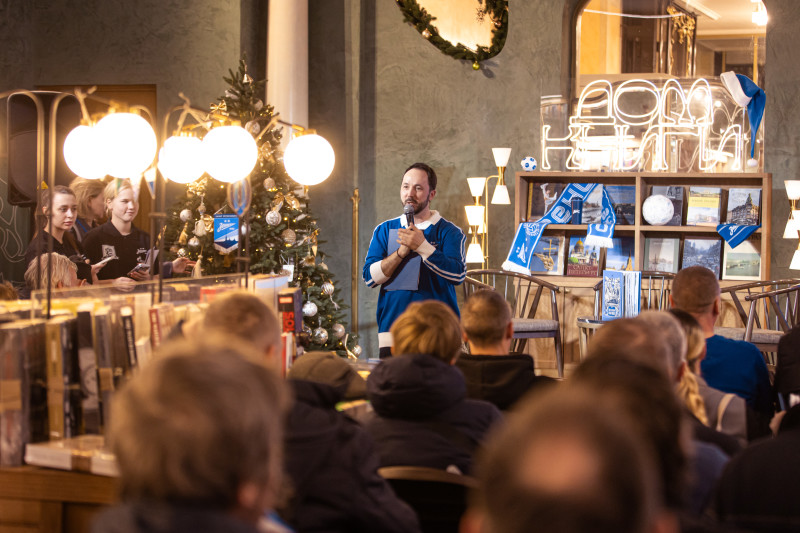 Презентация книги «Зенит. Петербург.100 лет вместе» в «Доме книги»
