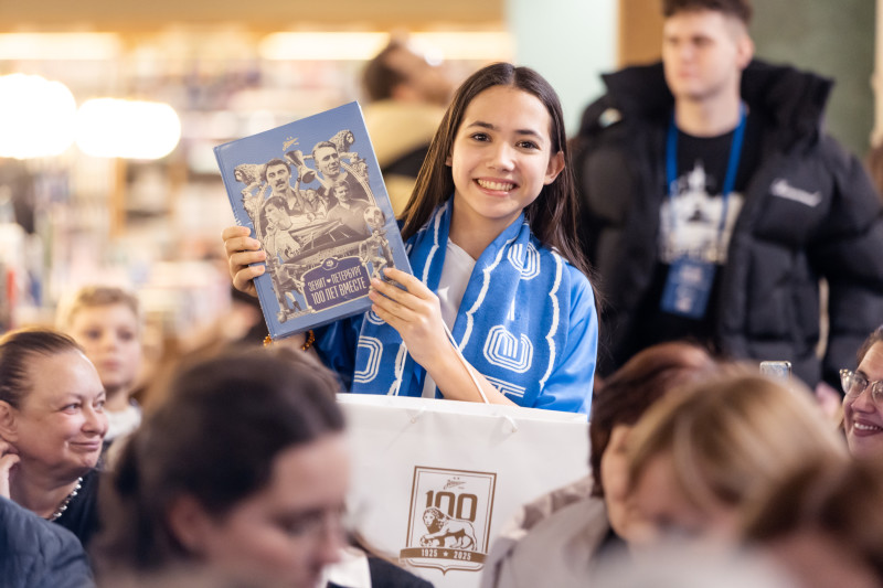 Презентация книги «Зенит. Петербург.100 лет вместе» в «Доме книги»