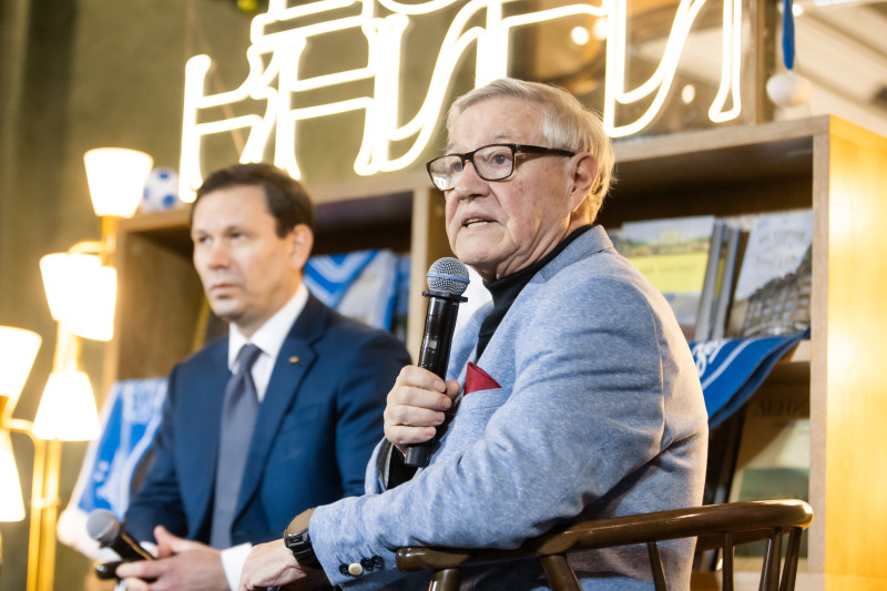 Презентация книги «Зенит. Петербург.100 лет вместе» в «Доме книги»