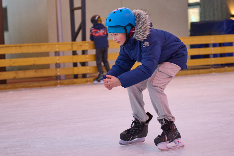 Мегатурнир «»Зенит» рядом». День 1: мастер-класс на катке для участников турнира