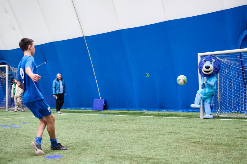 Мегатурнир «»Зенит» рядом». День 2: турнир по мини-футболу в Манеже