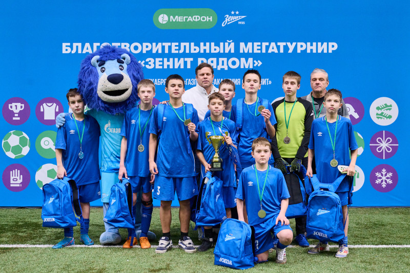 Мегатурнир «»Зенит» рядом». День 2: турнир по мини-футболу в Манеже