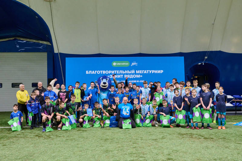 Мегатурнир «»Зенит» рядом». День 2: турнир по мини-футболу в Манеже