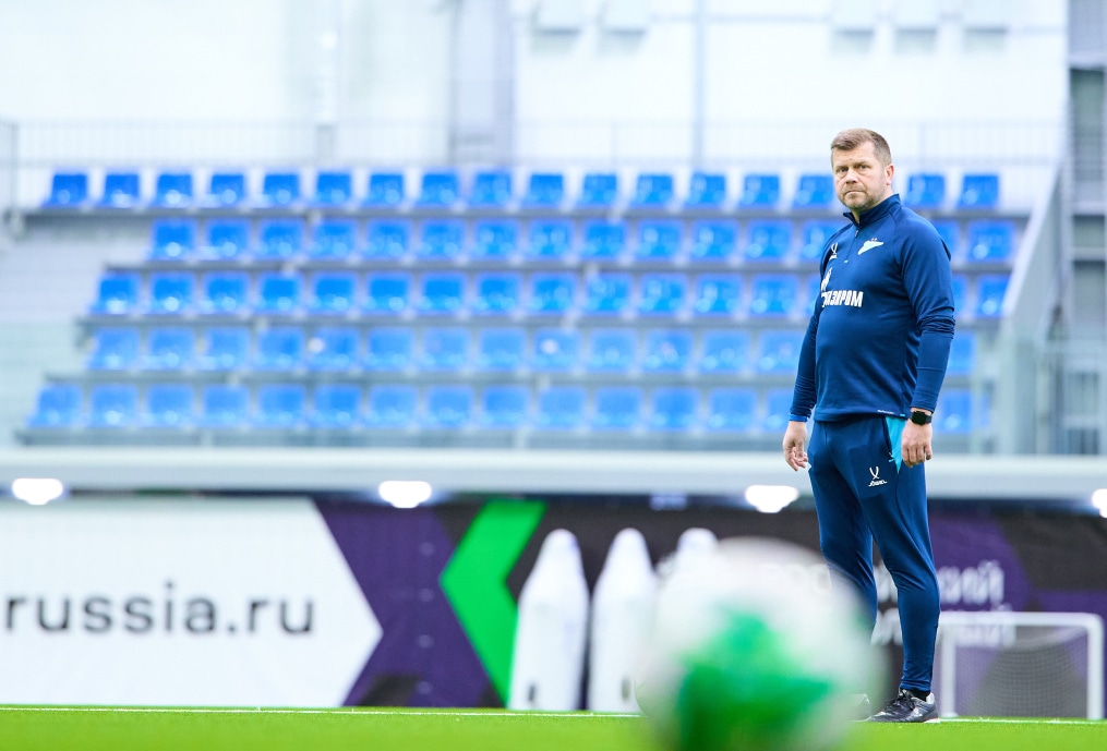 Тренировка «Зенита»-м перед товарищеским матчем с СШОР «Зенит»-м