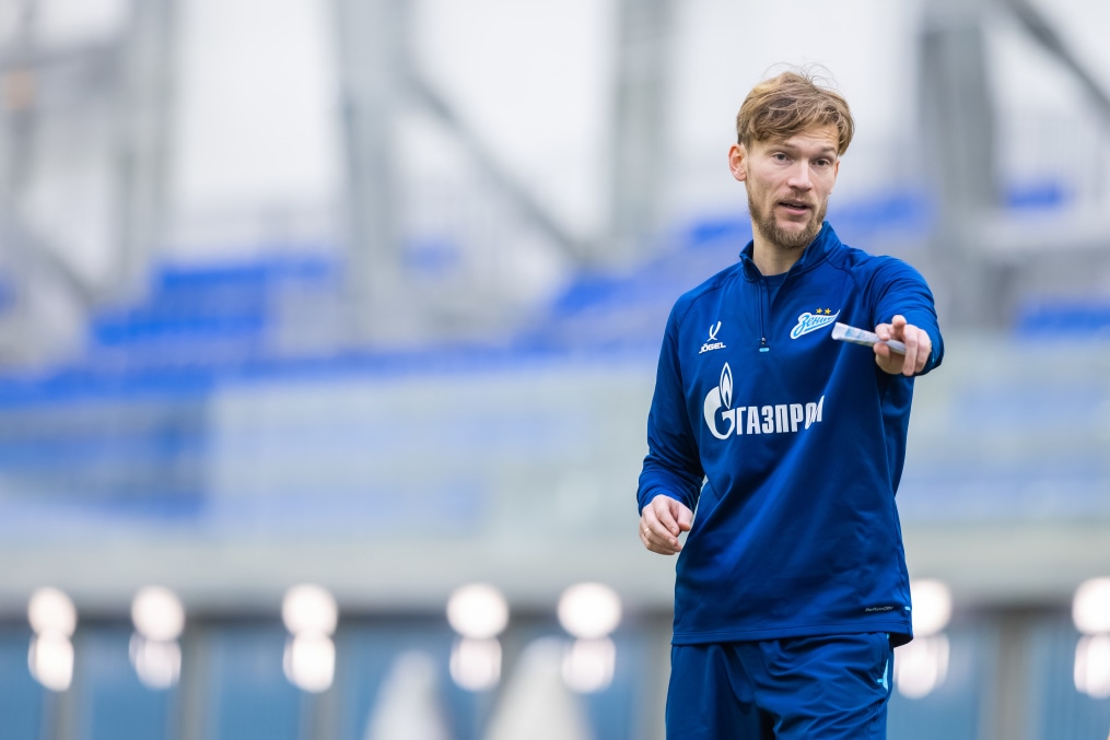 Тренировка женской молодежной команды «Зенит»