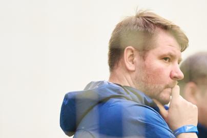 Тренировка женской команды в манеже «Газпром»-Академии