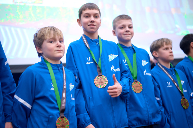 Награждение юношеских команд «Зенита» по итогам сезона 2025 года Первенства города