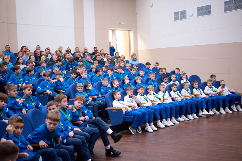 Награждение юношеских команд «Зенита» по итогам сезона 2025 года Первенства города