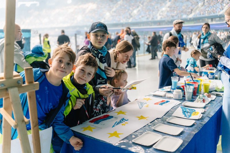 Фан-Променад перед матчем «Зенит» — «Спартак»