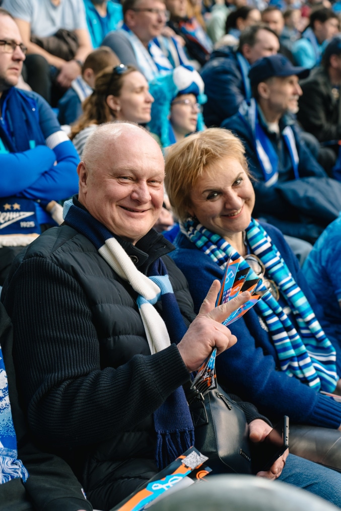 Болельщики на матче «Зенит» — «Спартак»