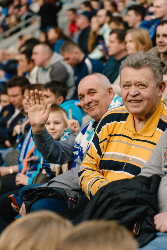 Болельщики на матче «Зенит» — «Спартак»