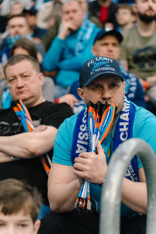 Болельщики на матче «Зенит» — «Спартак»