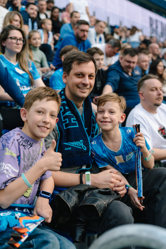 Болельщики на матче «Зенит» — «Спартак»