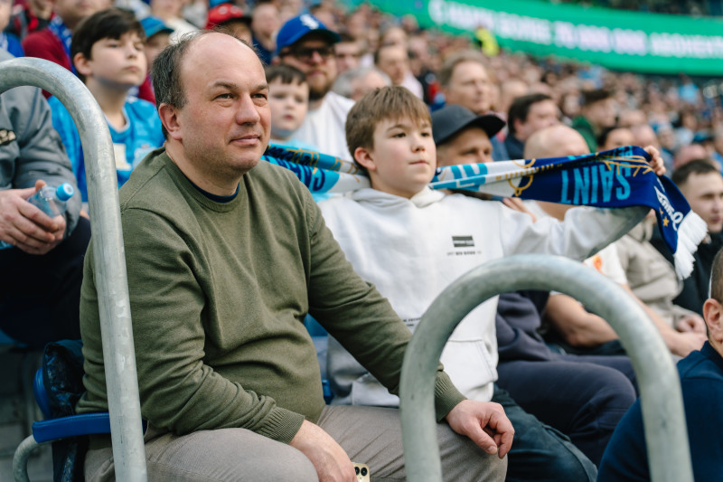 Болельщики на матче «Зенит» — «Спартак»