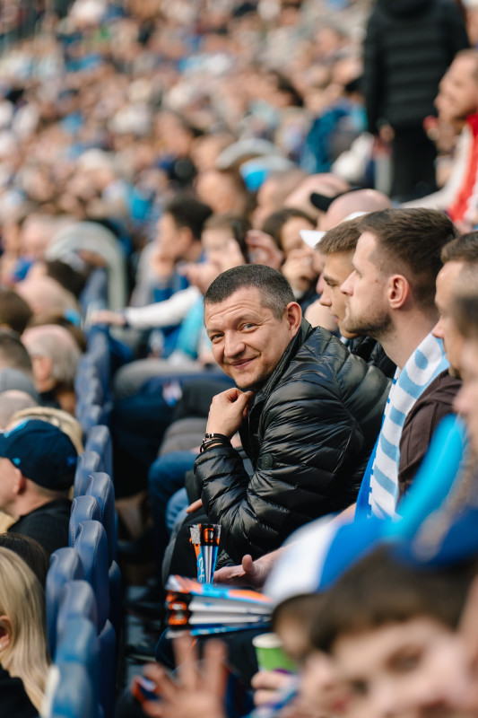 Болельщики на матче «Зенит» — «Спартак»