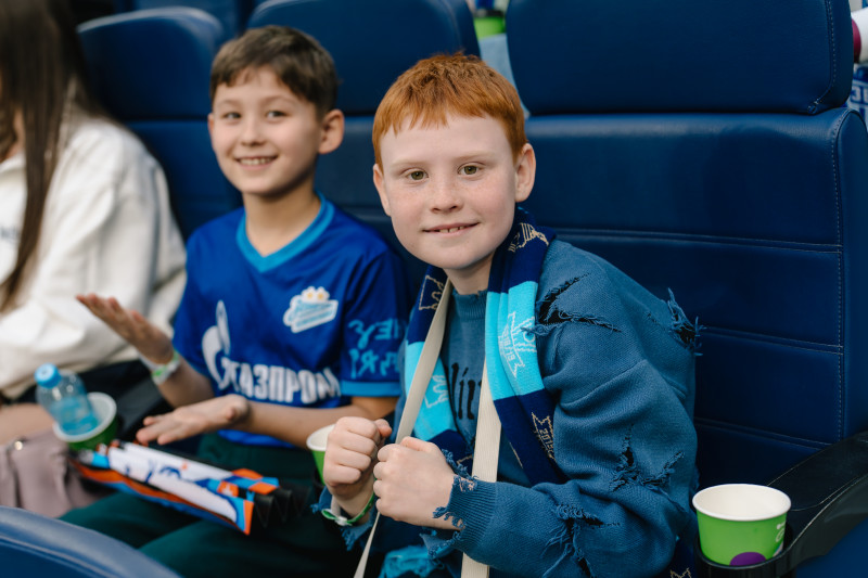 Болельщики на матче «Зенит» — «Спартак»