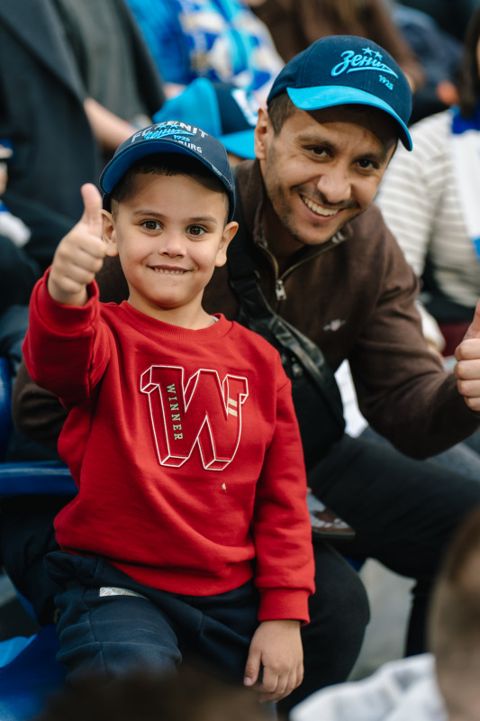 Болельщики на матче «Зенит» — «Спартак»