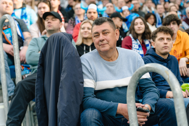 Болельщики на матче «Зенит» — «Спартак»