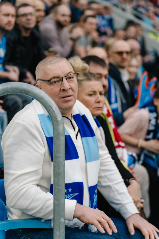 Болельщики на матче «Зенит» — «Спартак»