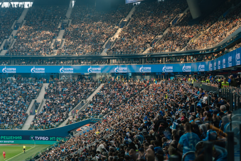 Болельщики на матче «Зенит» — «Спартак»