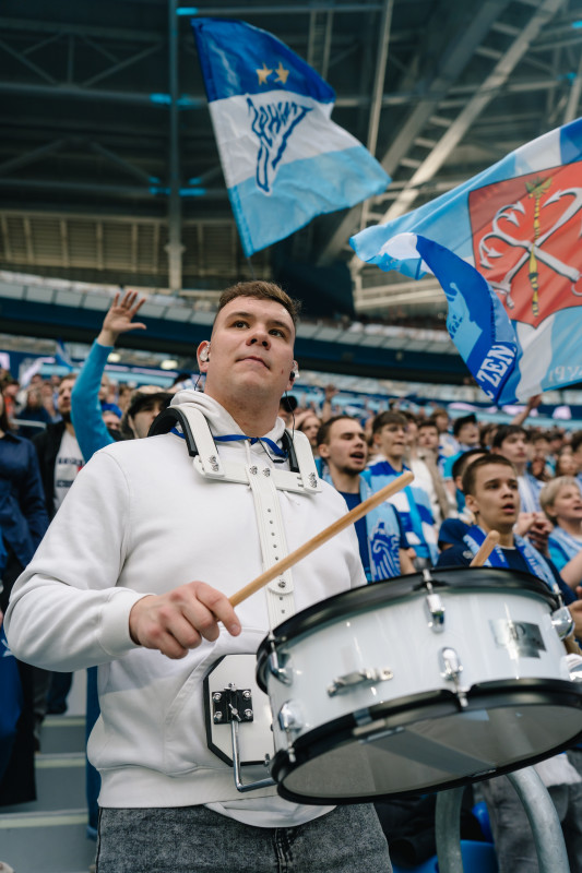 Болельщики на матче «Зенит» — «Спартак»