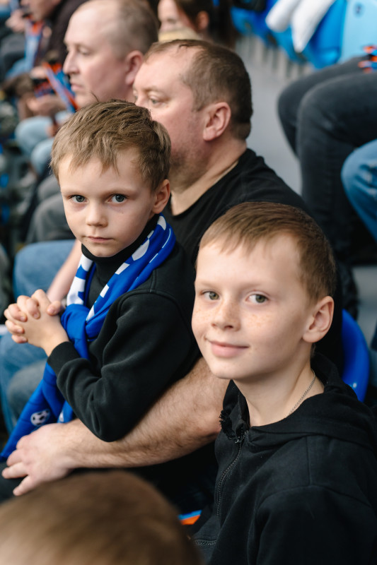 Болельщики на матче «Зенит» — «Спартак»