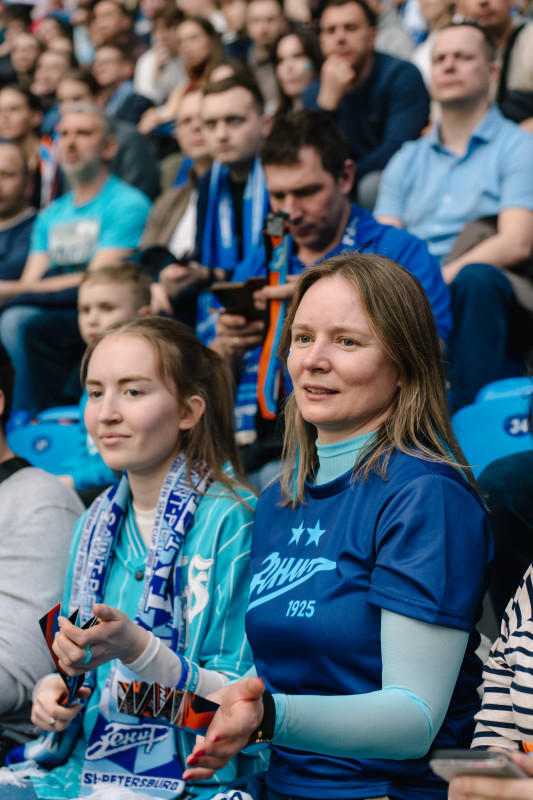 Болельщики на матче «Зенит» — «Спартак»