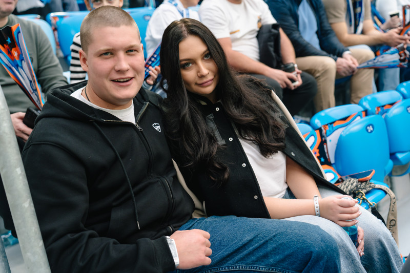 Болельщики на матче «Зенит» — «Спартак»