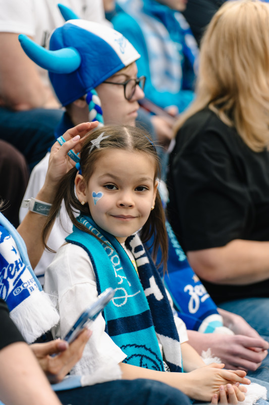 Болельщики на матче «Зенит» — «Спартак»