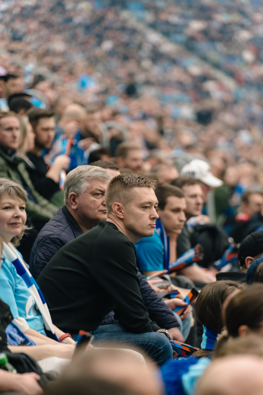 Болельщики на матче «Зенит» — «Спартак»