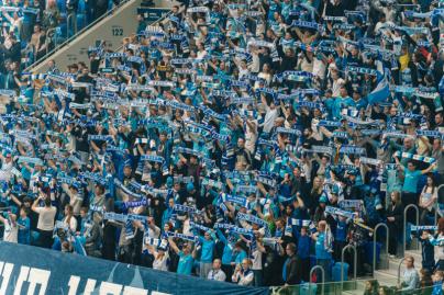 Болельщики на матче «Зенит» — «Спартак»